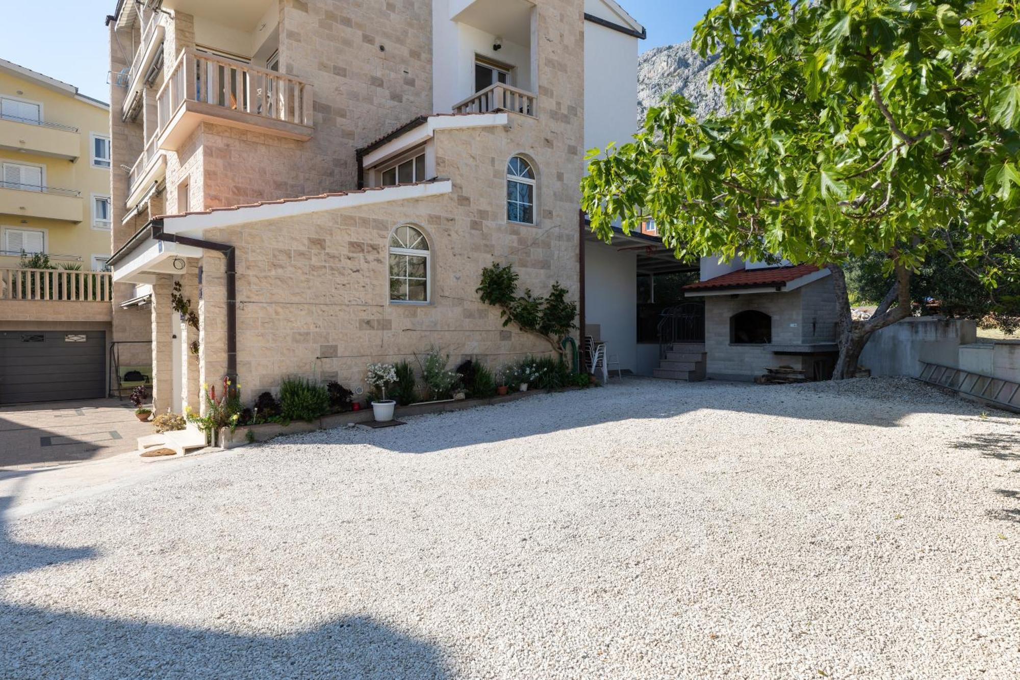 Apartments By The Sea Duce, Omis - 5973 Ngoại thất bức ảnh